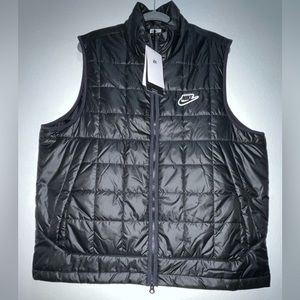 Men’s Nike Sportswear Synthetic Fill Down Vest (XL)